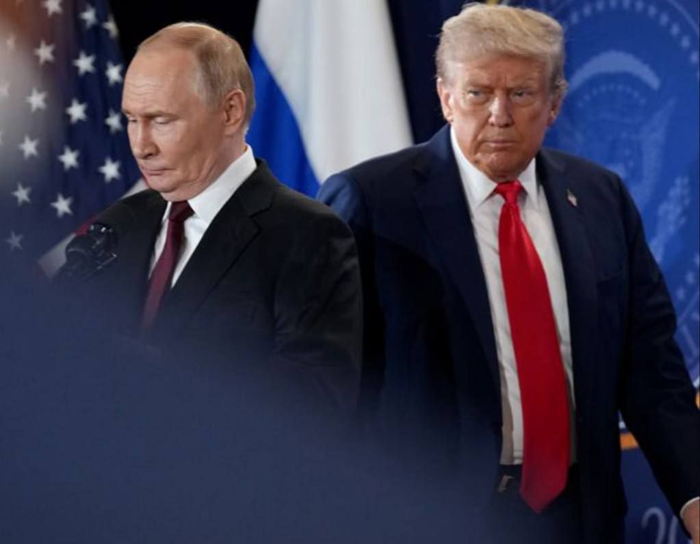 الرئيس الروسي “فلاديمير بوتين”: الخطة الأميركية يمكن أن تكون أساساً لاتفاق السلام مع أوكرانيا لكن لم يناقش أحد هذه الخطة معنا.