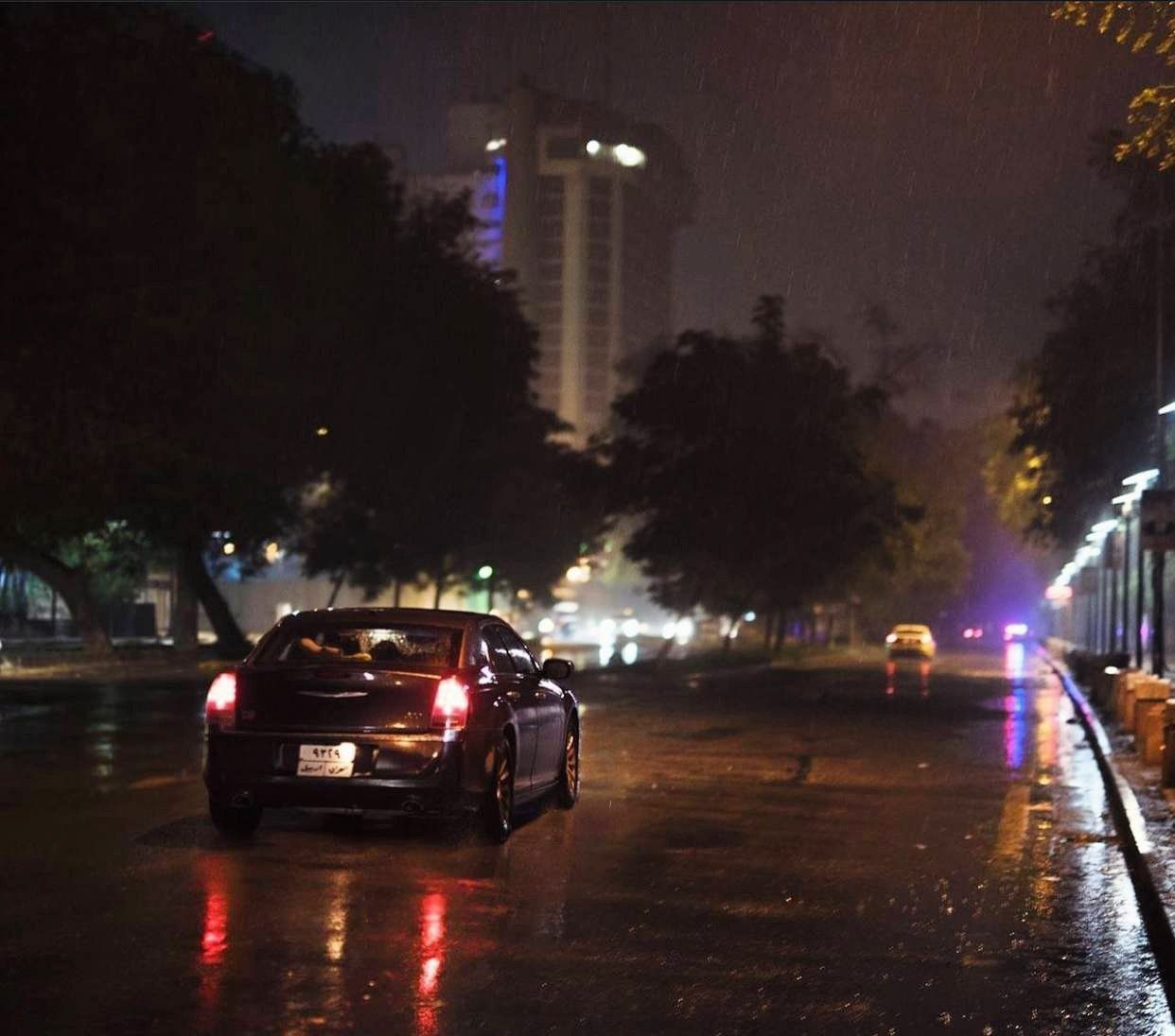 الأنواء الجوية: أمطار غزيرة شمالًا وخفيفة في الوسط والجنوب .