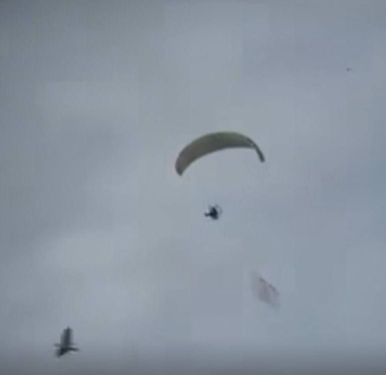 شرطة السماوة تعتقل شاب حاول تقليد “عباس بن فرناس” وطار فوق المنازل بلا موافقات.