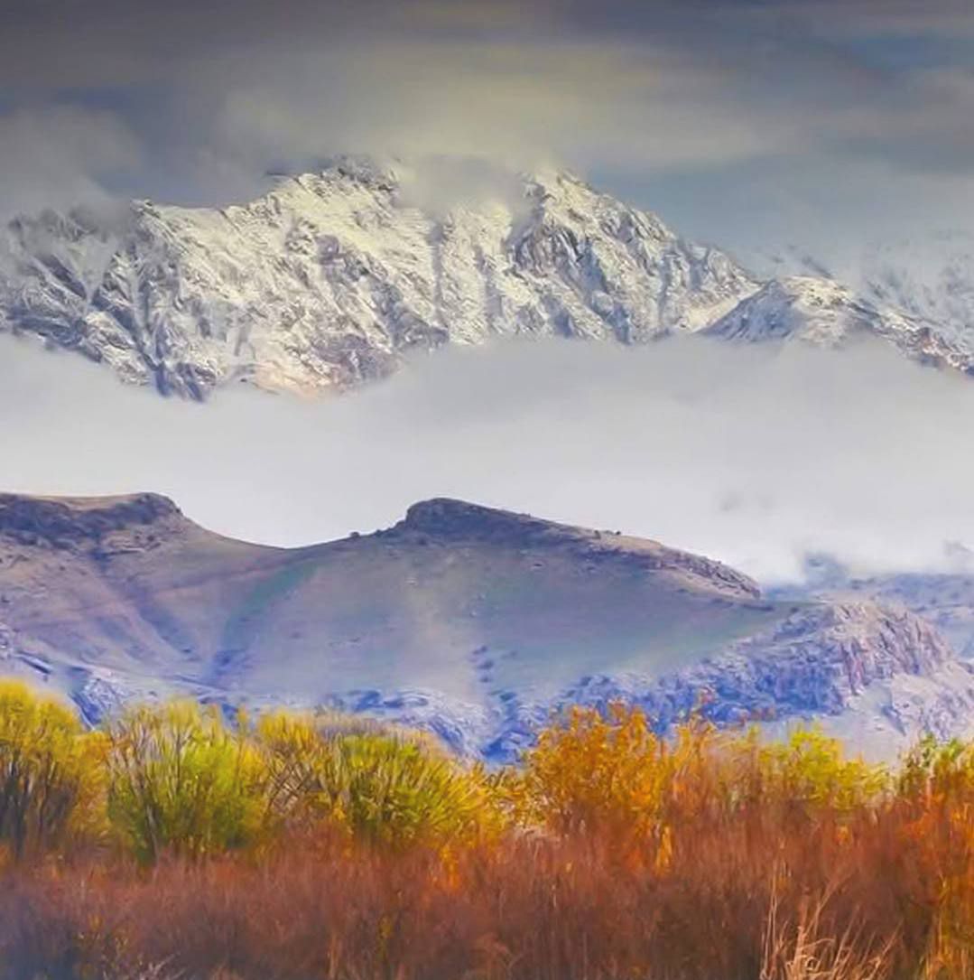 تساقط الثلوج في منطقة هورمان بمحافظة حلبجة لأول مرة خلال هذا العام.