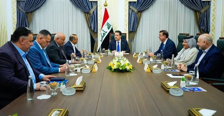كتلتا العقد الوطني وسومريون وحلفاؤهما إلى جانب نواب آخرين، يعلنون انسحابهم من ائتلاف الإعمار والتنمية بزعامة محمد شياع السوداني.