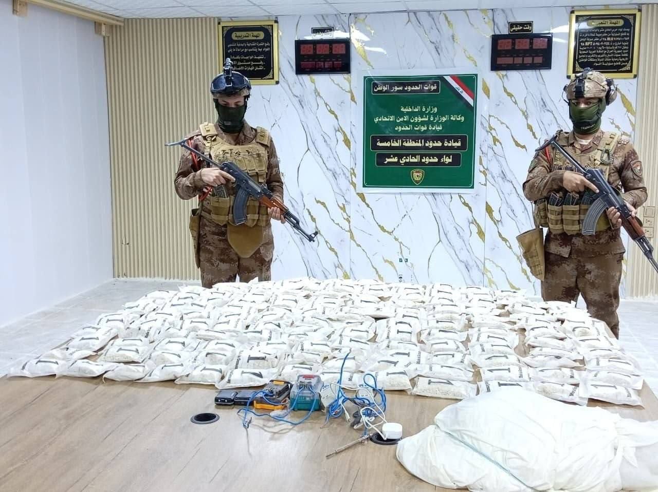 قوات الحدود تحبط محاولة تهريب 34 كغم من المخدرات بواسطة بالون هوائي في طريبيل.