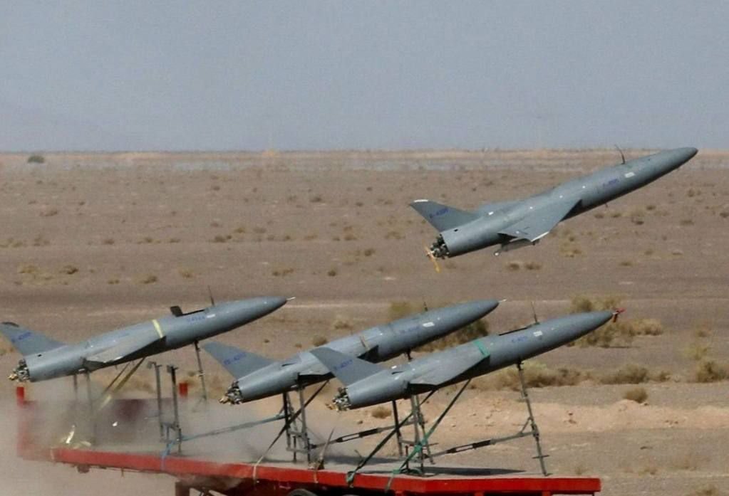 البحرين تدين بشدة استهداف إيران لأراضيها بعدد من الطائرات المسيّرة فجر اليوم.